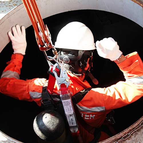 Confined Space Safety Training in Dubai